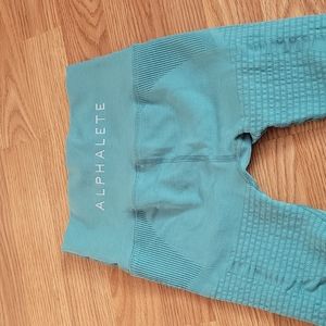 Alphalete halo leggings